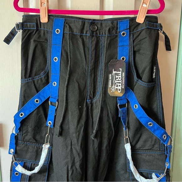 NWT Tripp Black & Blue Chain Zip-Off Pants Small - Picture 2 of 11